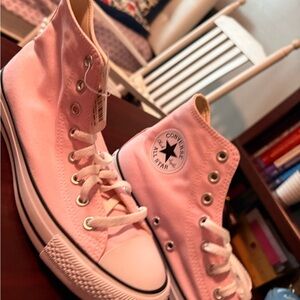 Converse Women's Light Pink High-Tops
